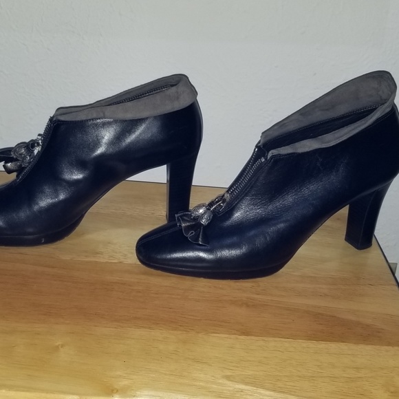 Brighton Stacy low black bootie - Picture 9 of 16